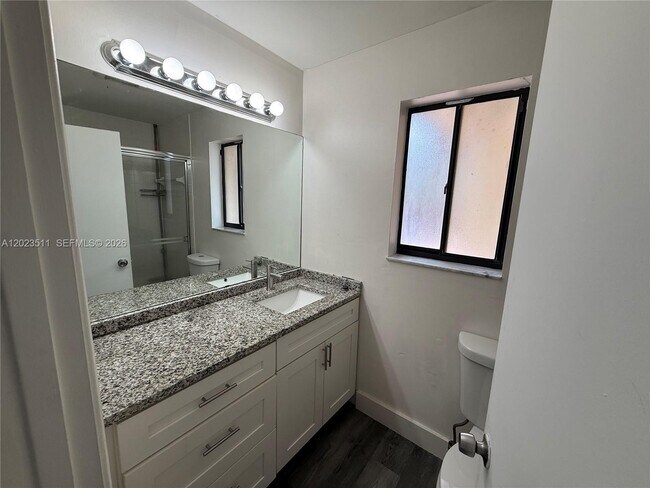 Building Photo - 4300 Landar Dr