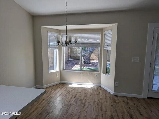 Building Photo - 3192 W Thude Dr