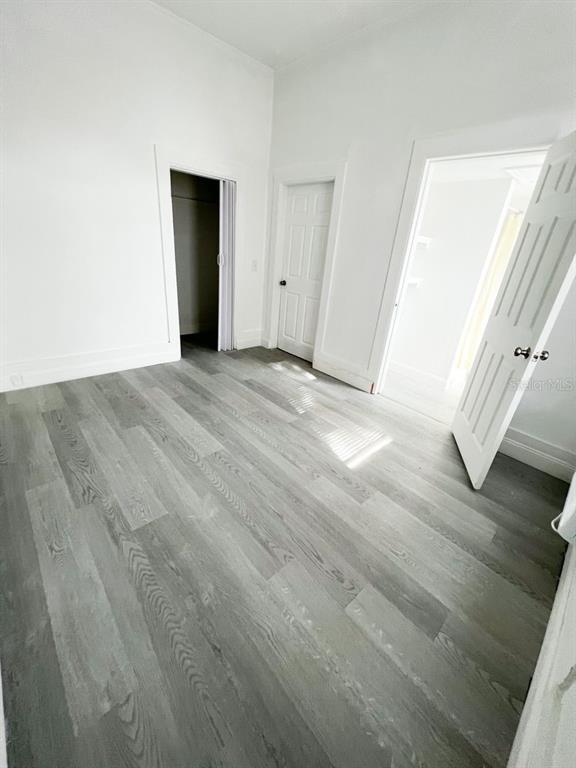 Building Photo - 205 S Grove St