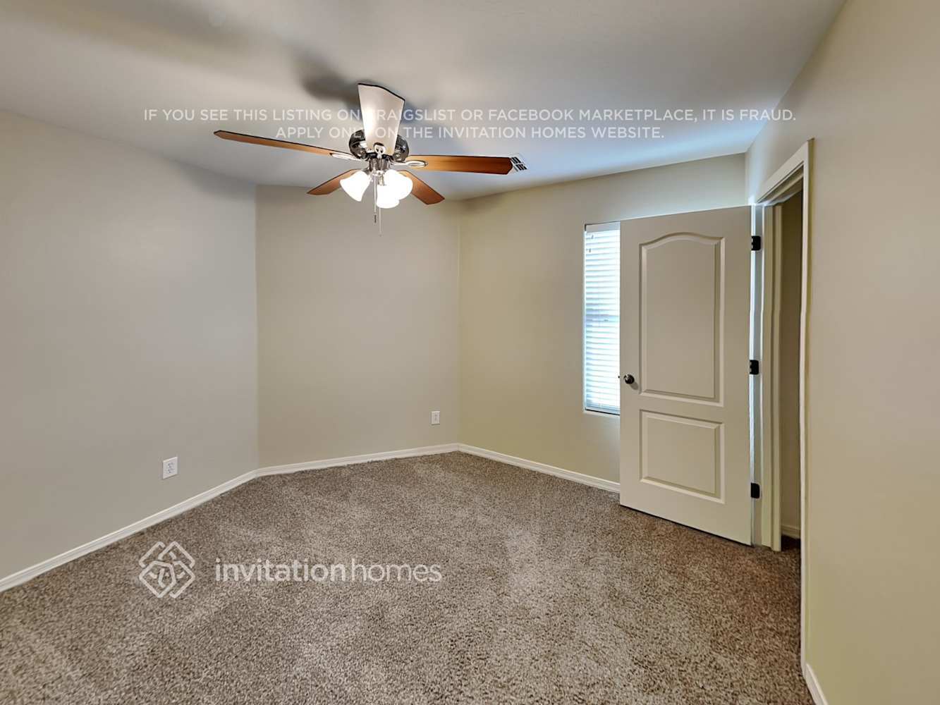 Building Photo - 928 W Desert Canyon Dr