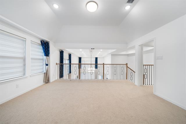 Building Photo - 8213 Legacy Oak Dr