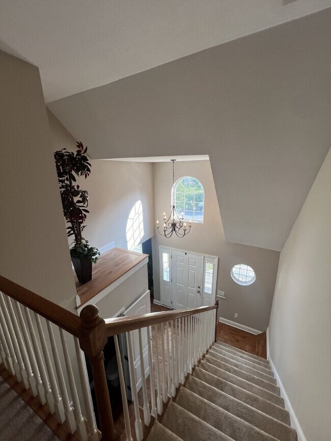 Building Photo - 7475 British Rd