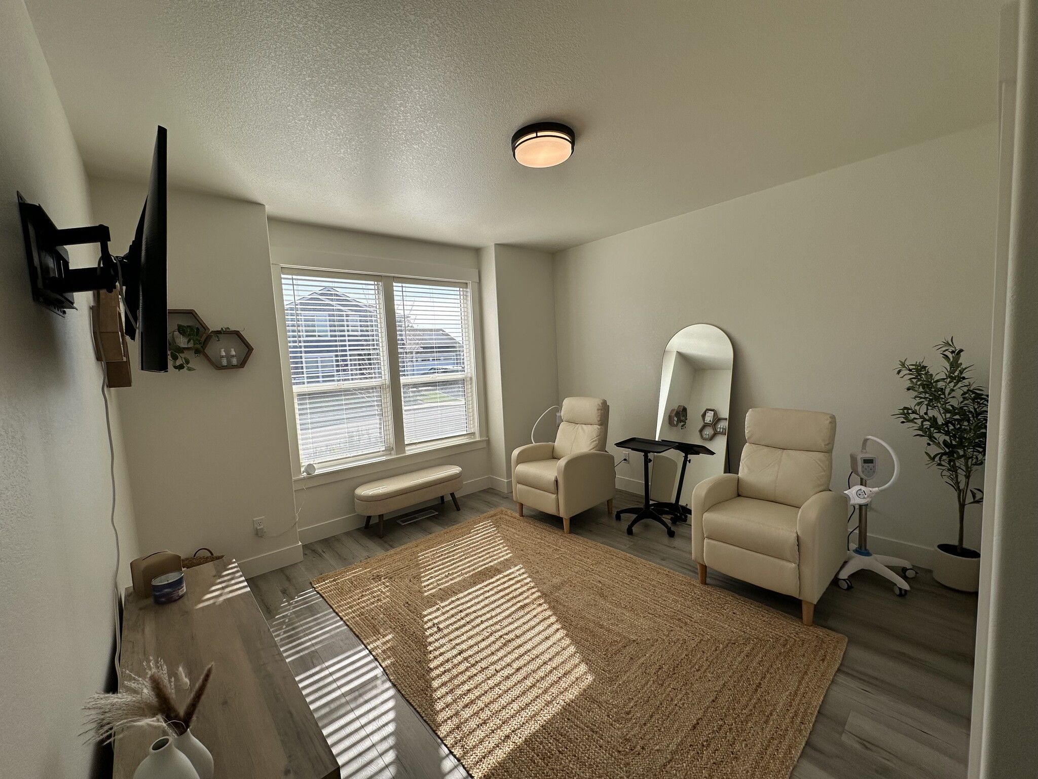 Bedroom 1 - 437 NW Coast Mountain Dr