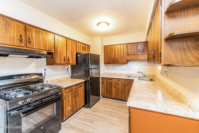 Building Photo - 9939 Appollo Ct