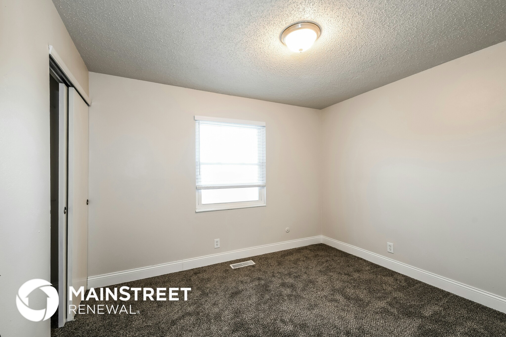 Building Photo - 1748 Scenic Meadows Dr