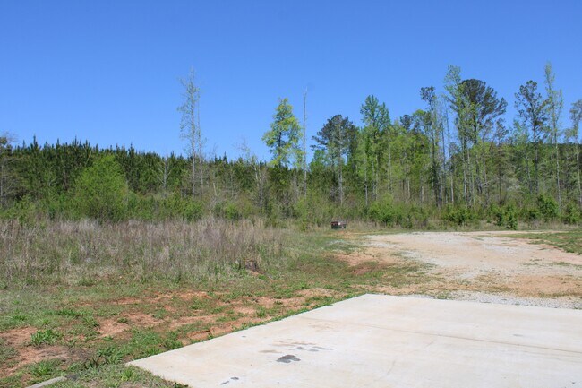 Building Photo - 818 W Grantville Rd