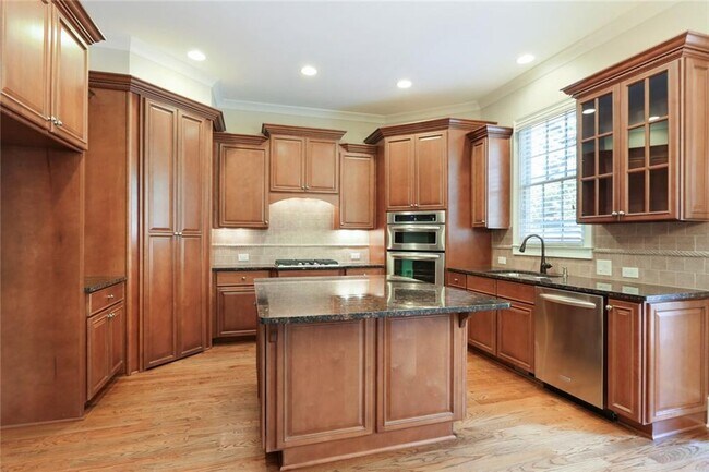 Building Photo - 7940 Georgetown Cir