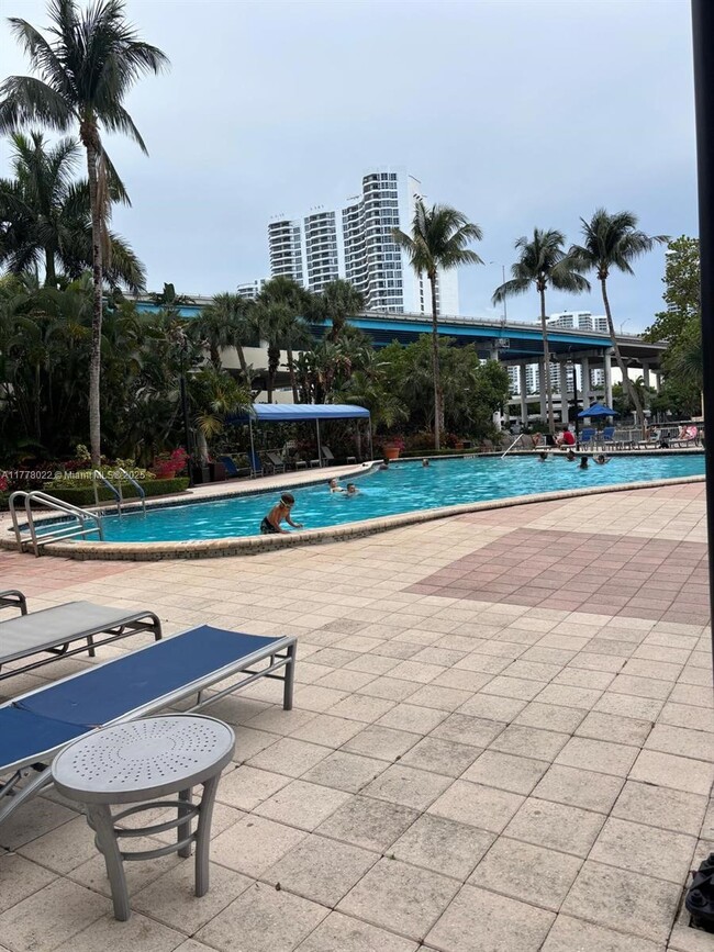 Building Photo - 19390 Collins Ave