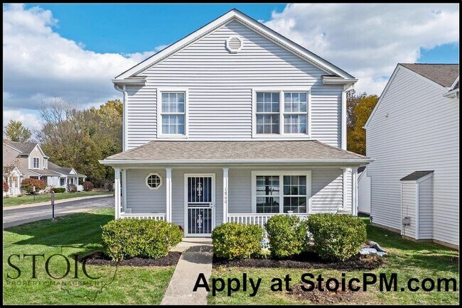 Primary Photo - 1860 Meadowlawn Dr