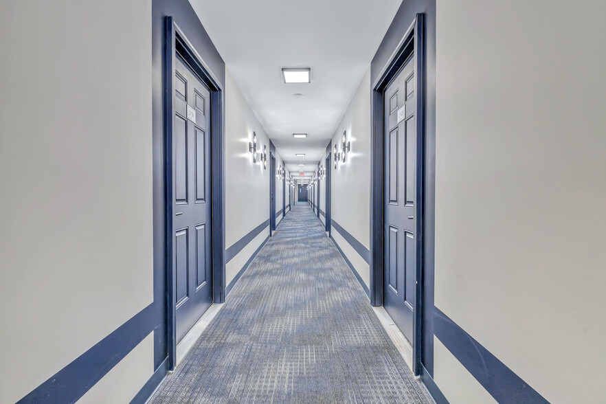 Hallway - Villa Square LLC