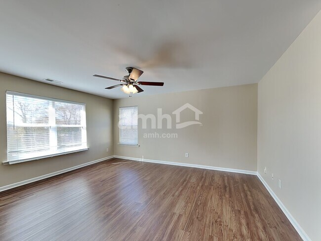 Building Photo - 202 Annaberg Ln