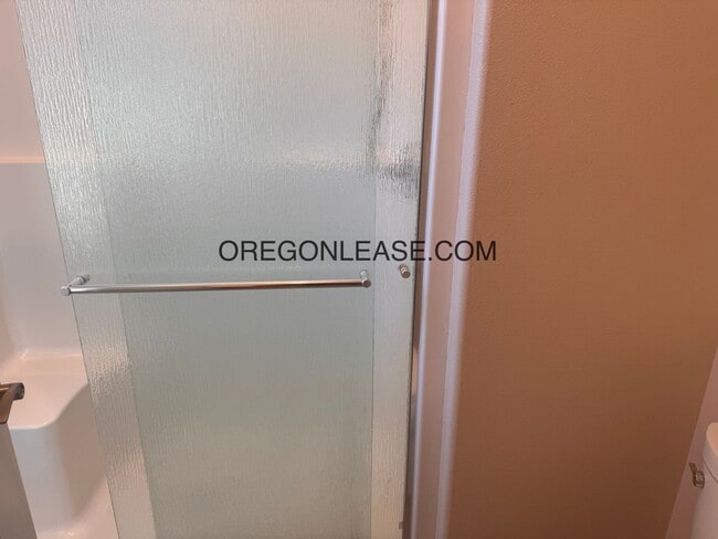 Building Photo - 3 Bedrooms | 2 Bathrooms | 1,800 Sq. Ft. |...