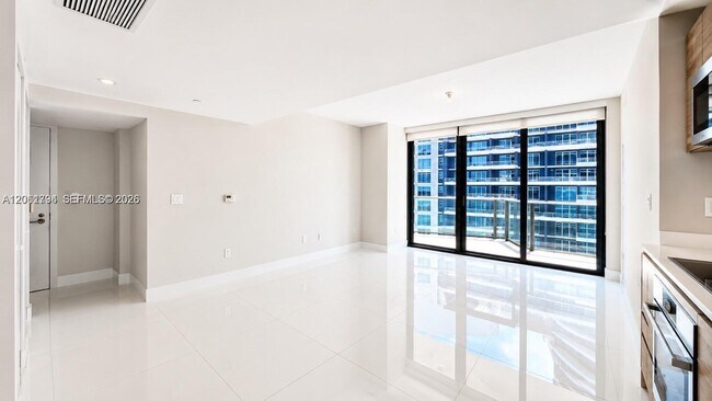Building Photo - 1300 S Miami Ave