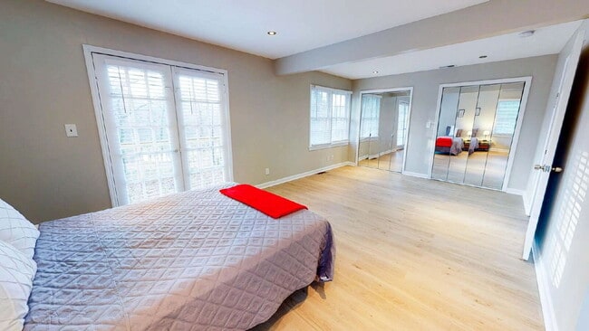 Building Photo - THE UNION GROVE | Gorgeous renovated home in Lithonia featuring large common areas, a spacious ki...