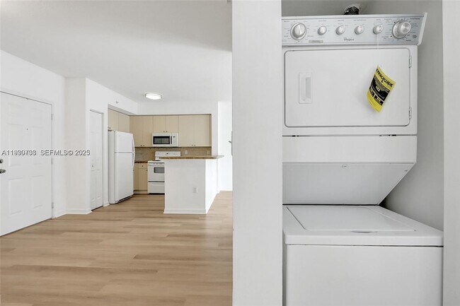 Building Photo - 11050 SW 196th St