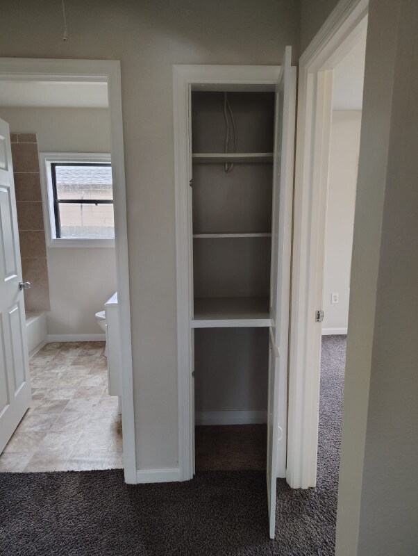 Building Photo - 7716 Appleton St