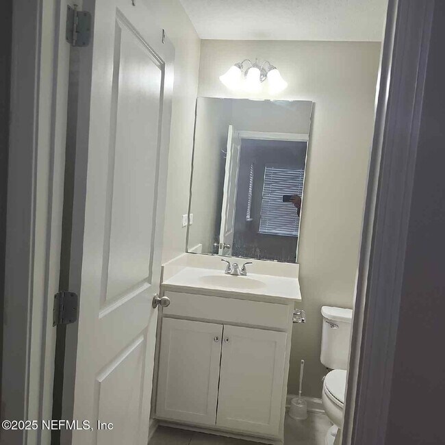 Building Photo - 97389 Harbor Concourse Cir