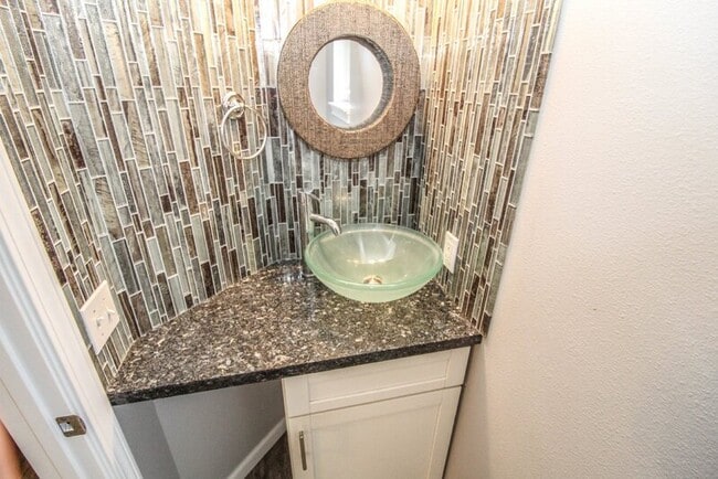 Building Photo - 20901 Cypress Way