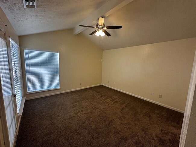 Building Photo - 3044 High Plains Dr