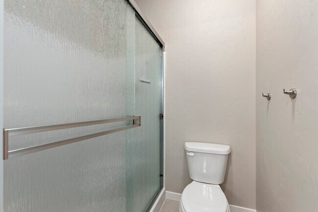 Building Photo - 6330 W Tierra Ln