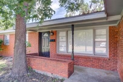 Building Photo - 2611 49th St