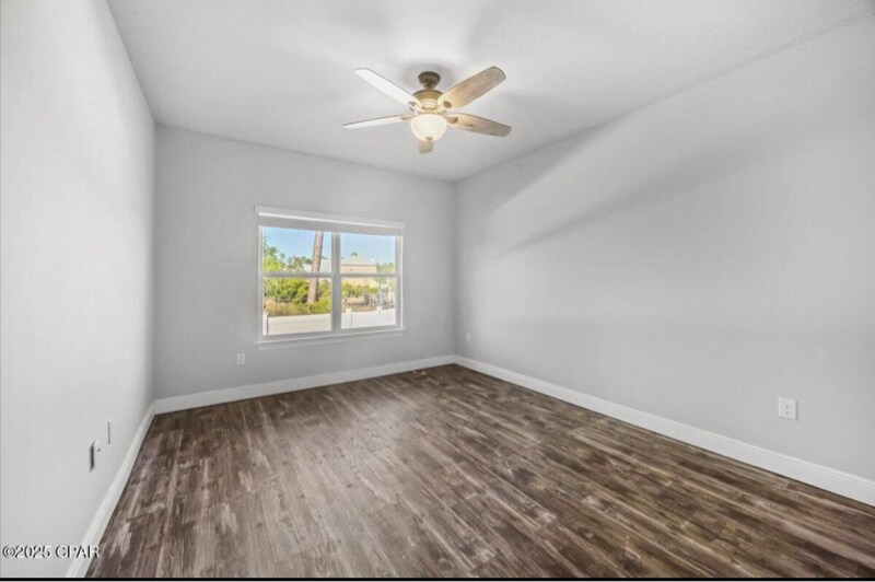 Building Photo - 148 Hidalgo Dr