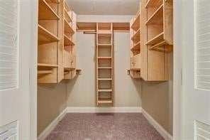 Building Photo - 587 Beau Chene Dr