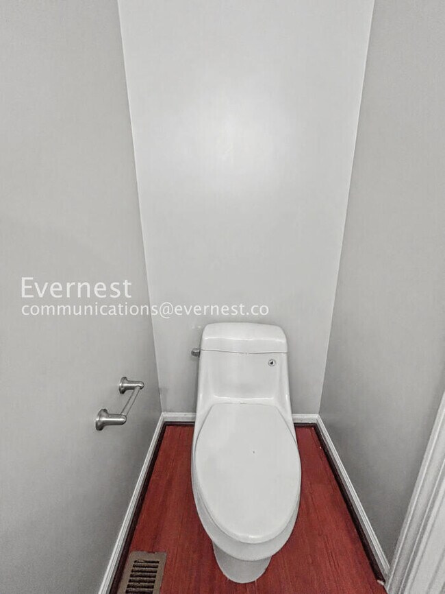 Building Photo - 1153 Smith St SW