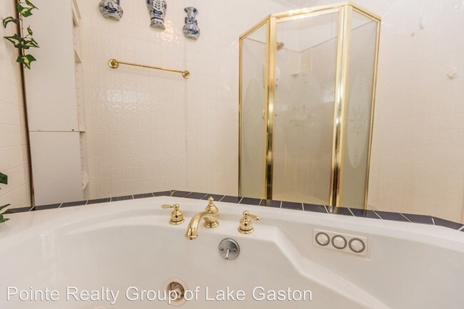 Building Photo - 4 br, 3 bath House - 5158 Boydton Plank Road