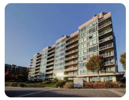 Building Photo - 25 Hudson St