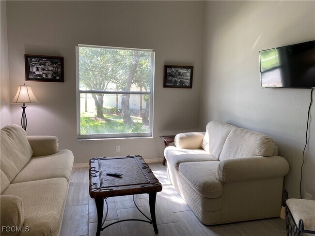 Building Photo - 20691 Country Creek Dr