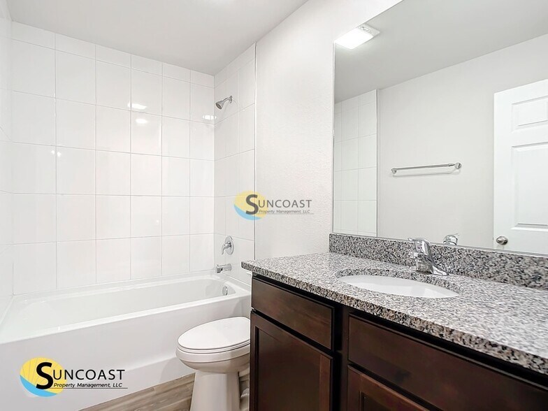 Building Photo - 1250 Navigator Rd