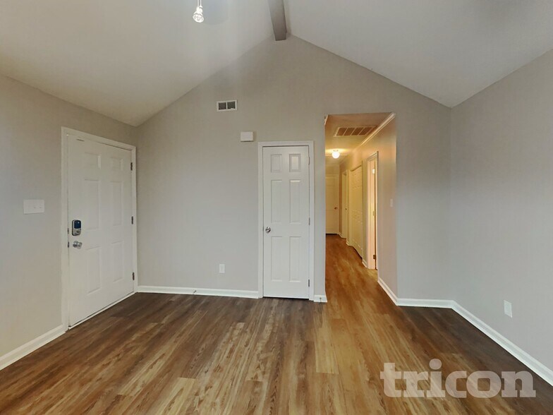 Building Photo - 8820 Kishorn Ct