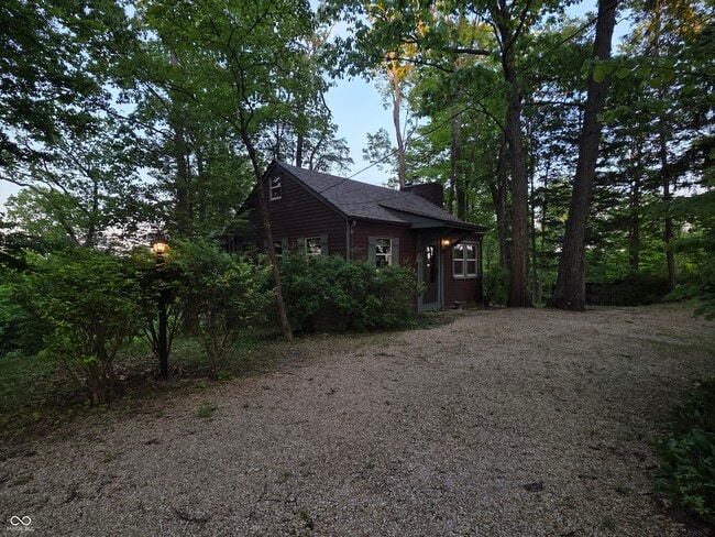Building Photo - 158 Redbud Ln