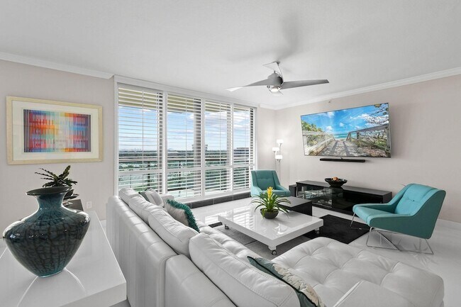 Building Photo - 3610 Gardens Pkwy