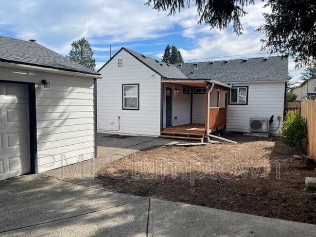 Building Photo - 5415 SE 86th Ave