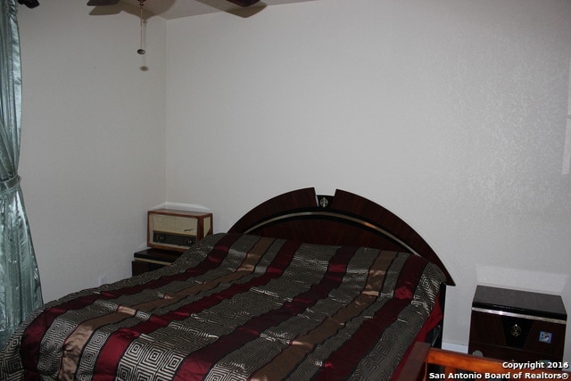 Building Photo - Great 4 Bedroom, 3 Bathroom Home Available in Scenic Hills (Cibolo/Schertz) Realtor Commission: $600