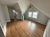 Building Photo - 76 Sanford Ave