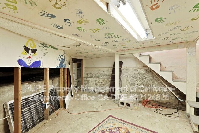 Building Photo - 2105 23rd St