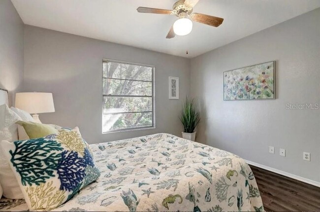 Building Photo - 1400 Gandy Blvd N