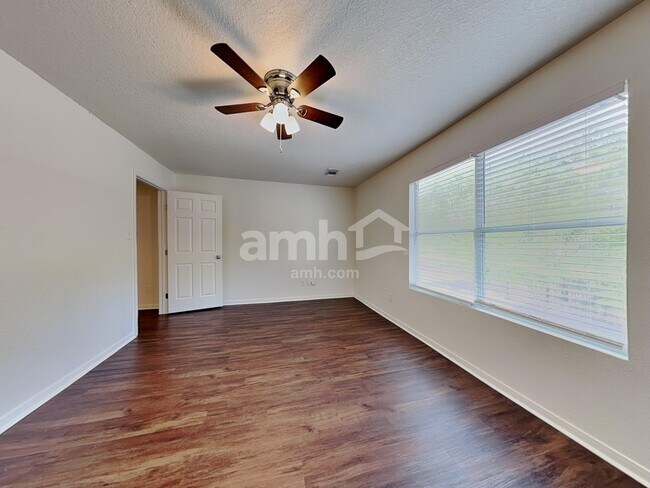 Building Photo - 18214 Alemarble Oak St