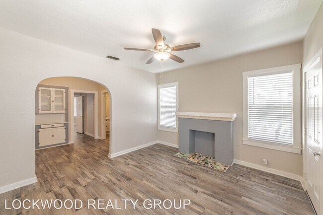 Primary Photo - 1 br, 1 bath House - 820 W HILDEBRAND