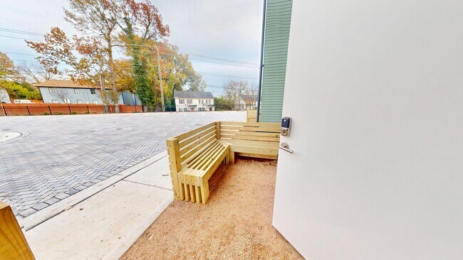 Building Photo - Professional Co-Living - Master Room Renta...