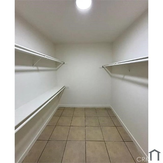 Building Photo - 8848 Oleander Ave