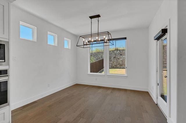 Building Photo - 7121 Talon Dr