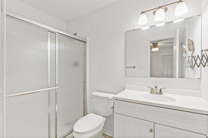 Bathroom - 5907 Windham Ct