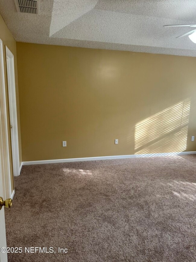 Building Photo - 1318 Yellow Jacket Ct