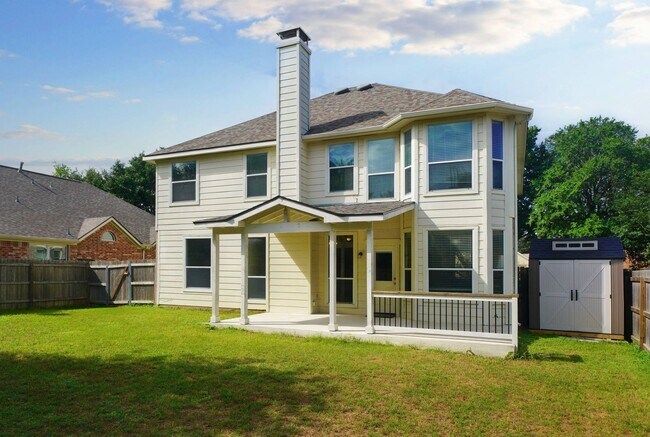 Building Photo - 4736 Green Bluff Dr