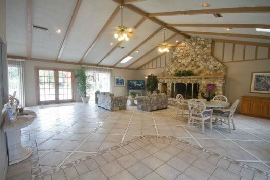 Building Photo - 1 bedroom in Gainesville FL 32607
