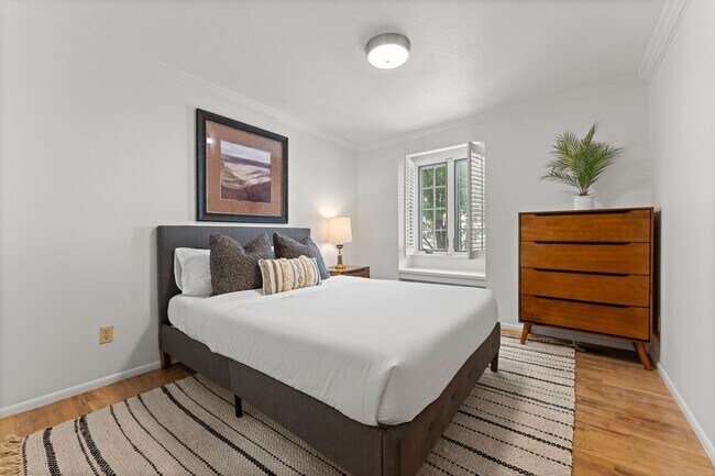 Building Photo - Fully Furnished Luxury Estate in Boise's Lower Highlands